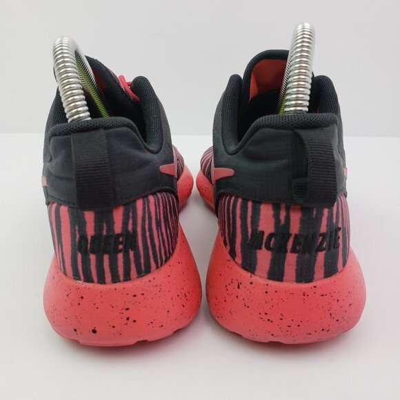 Nike ID Roshie Run One Womens Size 6.5 Red Black Striped Queen McKenzie Sneaker - Picture 6 of 8